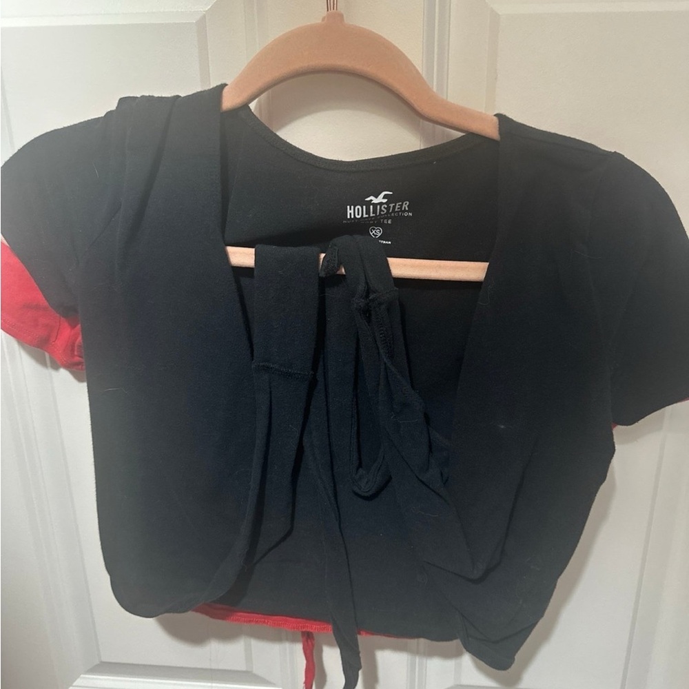 set of 2 crop tops